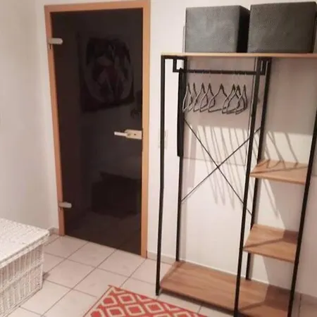 Apartment City-close Oasis In The